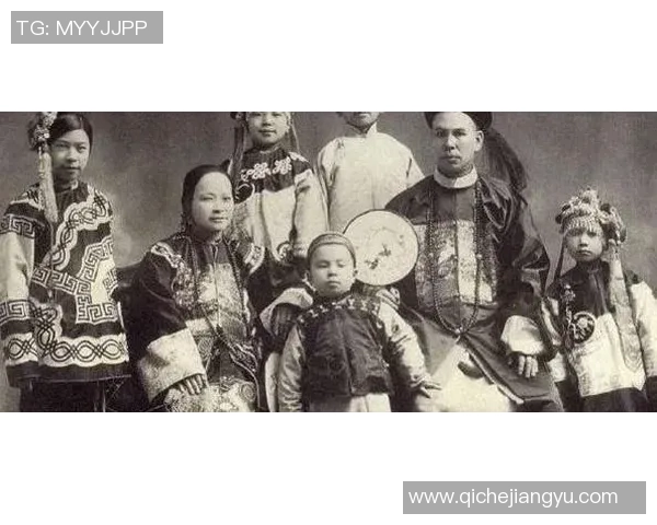 溥仪与足球明星的相似之处究竟在哪些方面引发了人们的热议与讨论 溥仪与足球明星的相似之处究竟在哪些方面引发了人们的热议与讨论